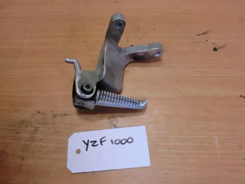 DUO VOETSTEUN LINKS Yamaha YZF 1000 Thunderace 1995 - 2002