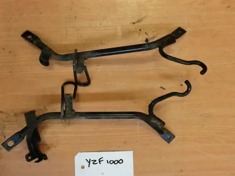 HANDVAT ACHTER Yamaha YZF 1000 Thunderace 1995 - 2002