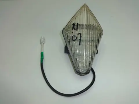 ACHTER LICHT Yamaha YZF R1 2007 - 2008