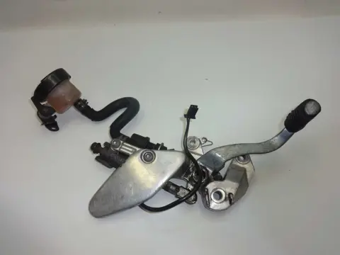 RECHTER SCHETSPLAAT Yamaha YZF 750 1993 - 1995 / 1996 - 1999