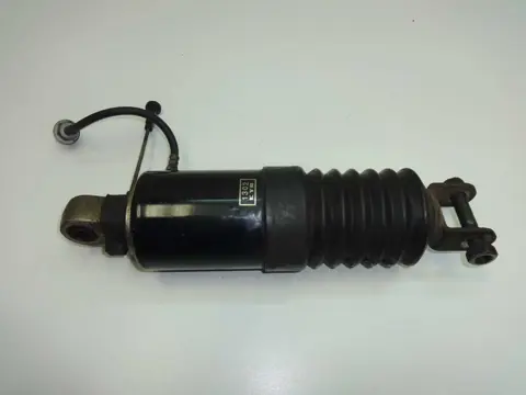 ACHTER SCHOKBREKER Kawasaki GPZ 900 1984 - 1993