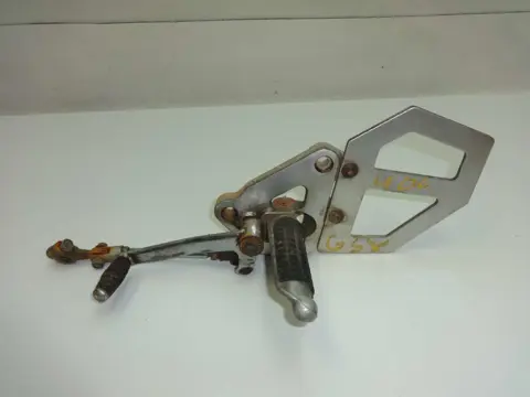LINKER SCHETSPLAAT Suzuki GSX 400 X Impulse 1986 - 1989