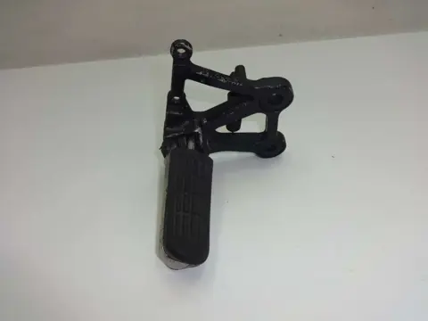 RECHTER SCHETSPLAAT Honda CBR 1000 F 1987 - 1988