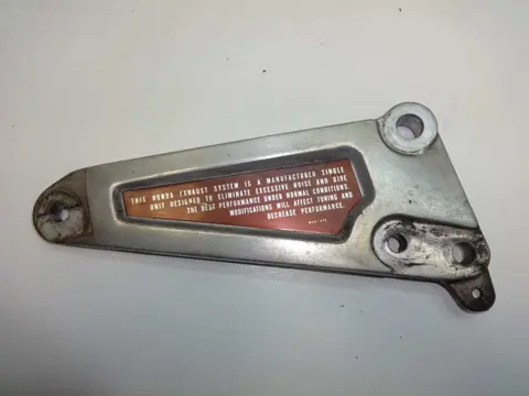 RECHTER SCHETSPLAAT Honda CB 450 1984 - 1988