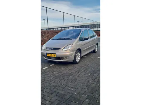 Citroen Xsara Picasso 1.8i-16V Exclusive