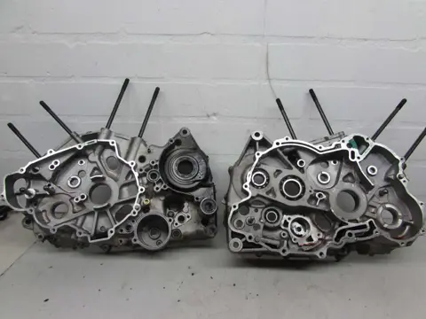MOTORBLOK DIVERSE Aprilia RSV 1000 2004 - 2005
