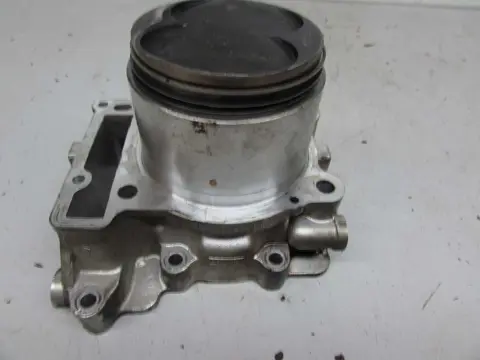 CILINDERBLOK Aprilia RSV 1000 2004 - 2005