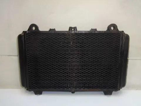 RADIATEUR Kawasaki GPZ 600 1985 - 1987