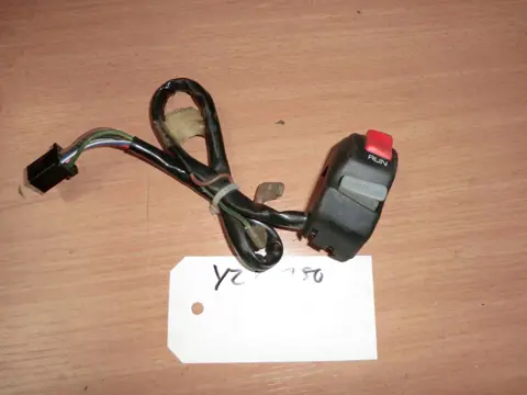 STUURSCHAKELAAR RECHTS Yamaha YZF 750 1993 - 1995 / 1996 -