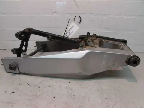 ACHTER BRUG Yamaha FZR 600 1994 - 1996
