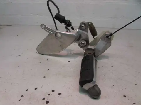 LINKER SCHETSPLAAT Yamaha FZR 600 1994 - 1996