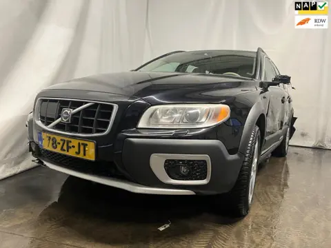 Volvo XC70 3.2 Summum - Schade
