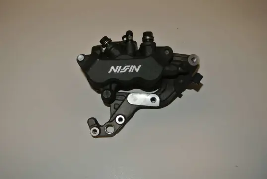REMKLAUW RECHTS VOOR Honda CBF 1000 2010 - 2012