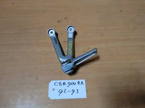 DUO VOETSTEUN LINKS Honda CBR 900 RR 1992 - 1993