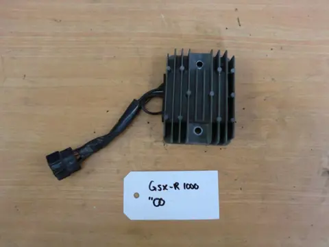 SPANNINGSREGELAAR Suzuki GSX R 1000 2000 - 2002