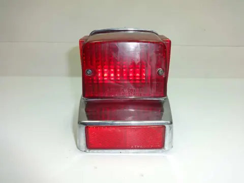 ACHTER LICHT Yamaha XV 700 / 750 SE 1981 - 1984