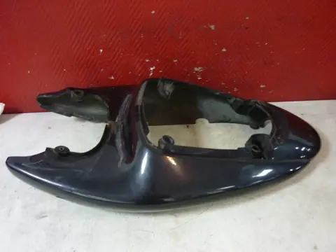 ACHTERKUIPDEEL Suzuki SV 650 1998 - 2002
