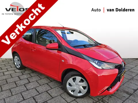 Toyota Aygo 1.0 VVT-i x-play limited Airco (bj 2016)