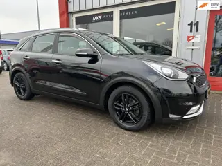 Kia Niro 1.6 GDi Hybrid DynamicLine Carplay/Camera