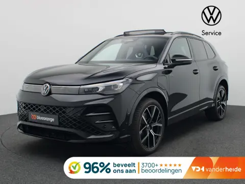 Volkswagen Tiguan 1.5 eHybrid R-Line Edition 204PK DSG Pano-Schuifdak, Black Style, Trekhaak, 20" LM