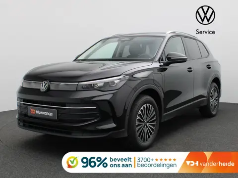 Volkswagen Tiguan 1.5 eHybrid Life Edition 204PK DSG Trekhaak, 18" LM Velgen, Keyless, Achteruitrijc