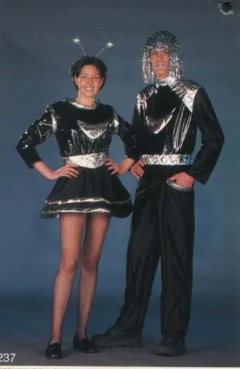 Space kostuum ( 1-delig ), maat 50 en 60.