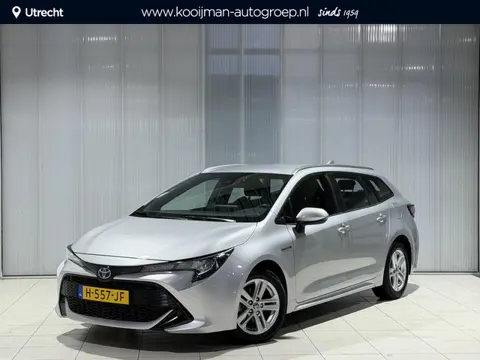 Toyota Corolla Touring Sports 1.8 Hybrid Active | Navigatie | Dealer onderhouden |