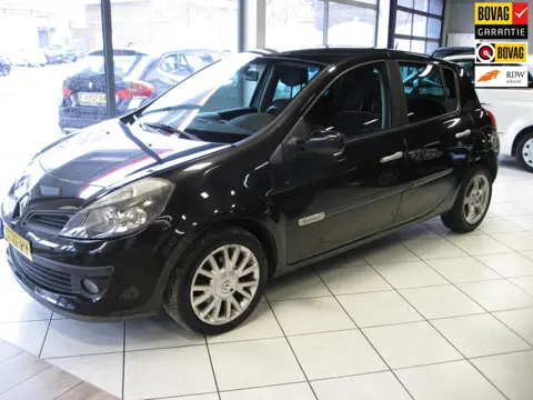 Renault Clio 1.2 TCE Rip Curl