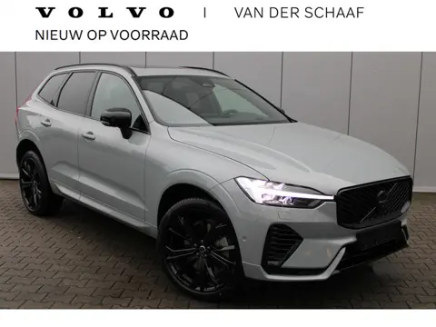 Volvo XC60 T6 Plug-in hybrid AWD Ultra Black Edition | Luchtvering | Sportstoelen | Extra getint gla