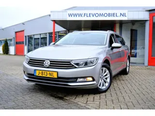 Volkswagen Passat Variant 1.6 TDI Connected Series Navi|Clima|LMV|PDC