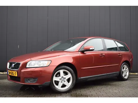 Volvo V50 2.0 Edition I ECC | Originele Audio | Half Leder | Trekhaak | Isofix