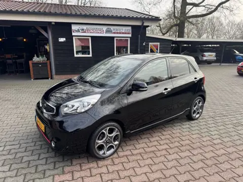 KIA PICANTO 1.2 CVVT GT Line stoel en stuurverwarming 4 cilinder