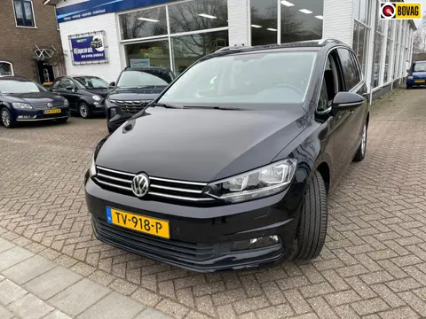 Volkswagen Touran 1.4 TSI Highline Edition R 7p