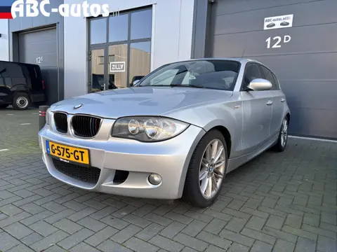 BMW 1-serie 118i 2.0 M-Sport af fabriek