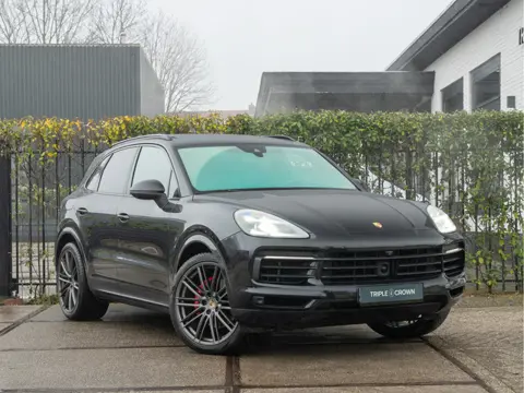Porsche Cayenne 3.0 E-Hybrid | Luchtvering | Bose | Sport-Chrono