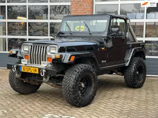 Jeep Wrangler 4.0i Softtop incl. bikintop