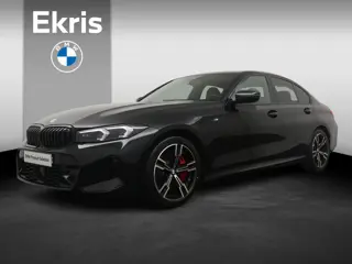 BMW 3 serie Sedan 320i xDrive M Sportpakket Pro | Comfort Pack | Trekhaak | Harman Kardon | Showroom