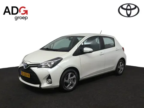 Toyota Yaris 1.5 Hybrid Lease | Airco | Cruise Control | Navigatie | Bluetooth | Achteruitrijcamera 