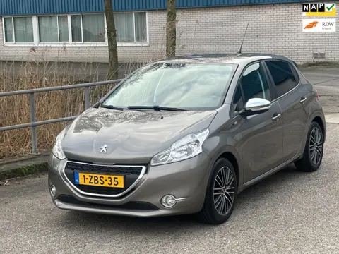 Peugeot 208 1.2 e-VTi Style!2015!Automaat!PDC!Navi!LM.velgen!