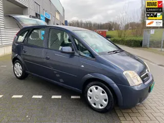 Opel Meriva 1.6-16V Enjoy , hoge instap , nieuwe apk , auto vol met opties , airco , trekhaak , voll