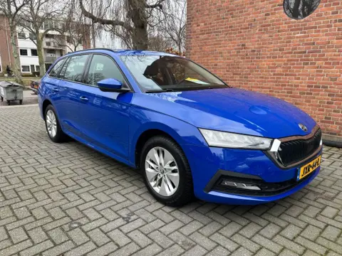 SKODA OCTAVIA 1.0 E-TSI BNSEDITION