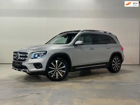 Mercedes-Benz GLB 200 | PANO | TREKHAAK | CAMERA | AMBIANCE | LED