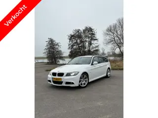 BMW 3 Serie Touring 318i High Executive M-Pakket PANO XENON STOELVERW