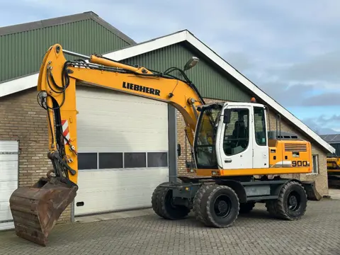Liebherr A900C (bj 2007)