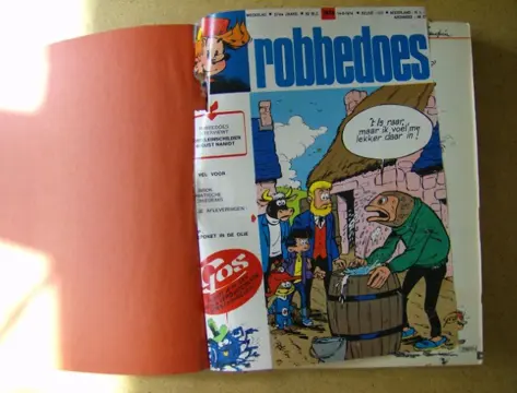 Ingebonden robbedoes adv5225