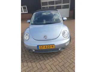 Volkswagen New Beetle 2.0 Highline