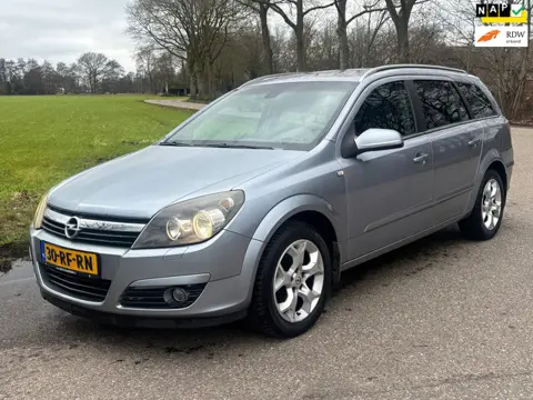 Opel Astra Wagon 1.8 Elegance |airco | navi | cruise | apk