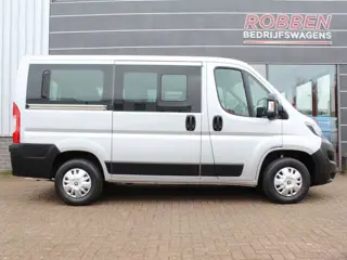 Peugeot Boxer 330 2.2 BlueHDI Personenbus 9 Pers. Airco/Cruise/PDC L1H1