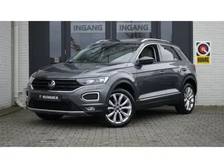 Volkswagen T-Roc 1.5 TSI Sport AUTOMAAT-ACC-CAMERA-CLIMA-FULL LED-KEYLESS-NAVIGATIE-PANORAMA-VIRTUEE
