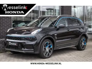 Lynk & Co 01 1.5 - Panodak | Navi | Camera (bj 2023)